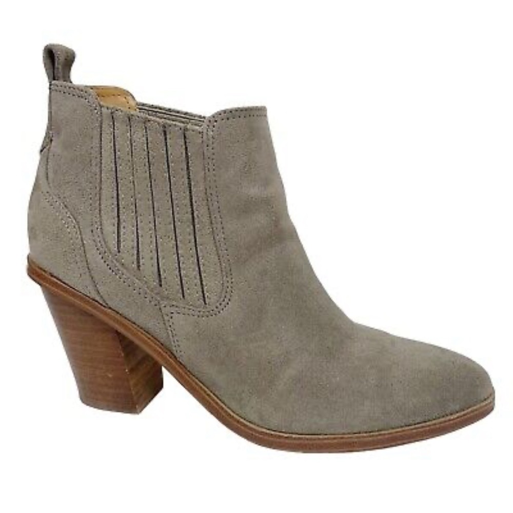NINE WEST Mayley Faux Suede Vegan Booties Heels Size 7.5 Taupe